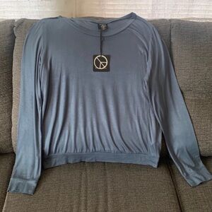 Gray Relaxed Ribbed Blouse